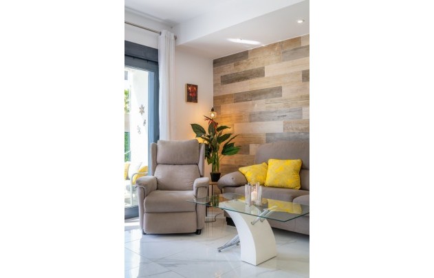 Reventa - Villa - Benijofar