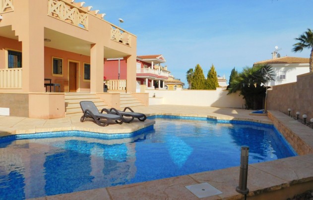 Reventa - Villa - Ciudad Quesada