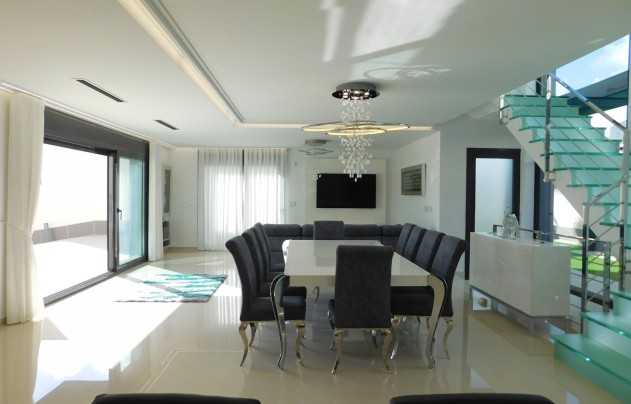 Reventa - Villa - San Miguel de Salinas