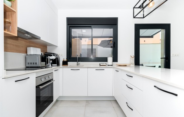 Reventa - Villa - Los Montesinos