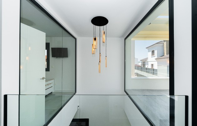 Reventa - Villa - Los Montesinos