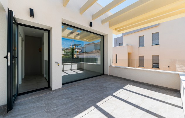 Reventa - Villa - Los Montesinos