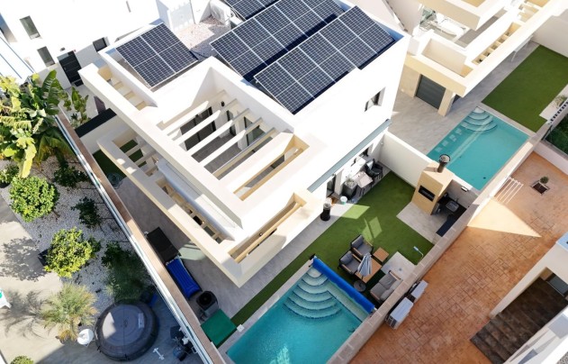 Reventa - Villa - Los Montesinos