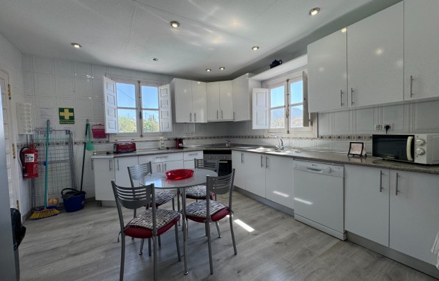 Herverkoop - Villa - Blanca