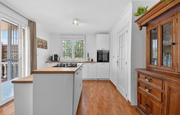 Resale - Villa - Crevillente