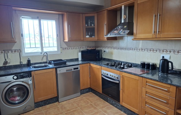 Resale - Villa - Catral