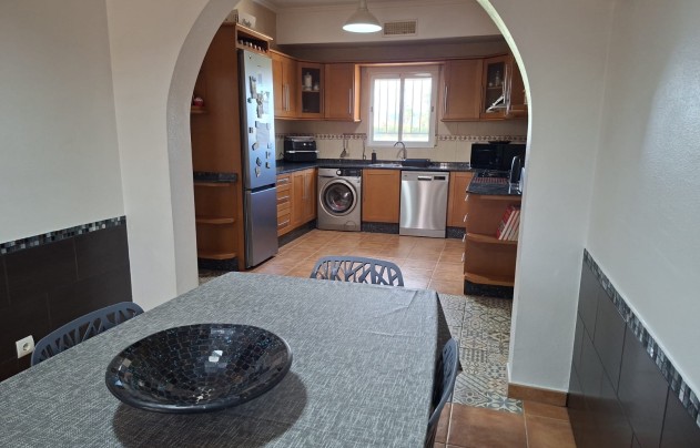 Resale - Villa - Catral