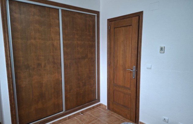 Resale - Villa - Catral