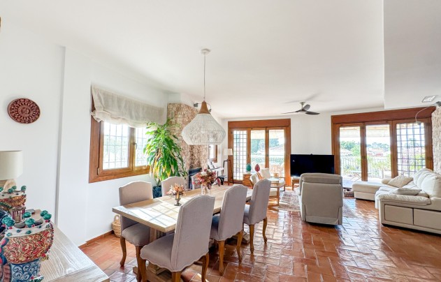 Herverkoop - Villa - Alicante - Campoamor