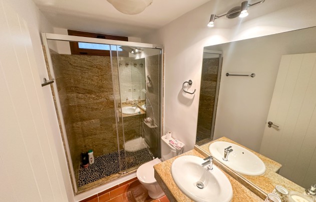 Herverkoop - Villa - Alicante - Campoamor