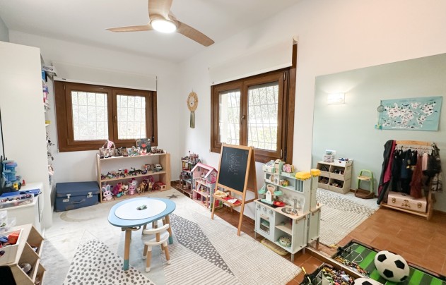 Herverkoop - Villa - Alicante - Campoamor