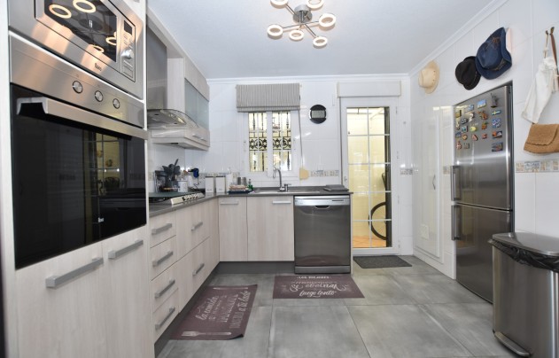 Reventa - Villa - Orihuela Costa - Los Dolses