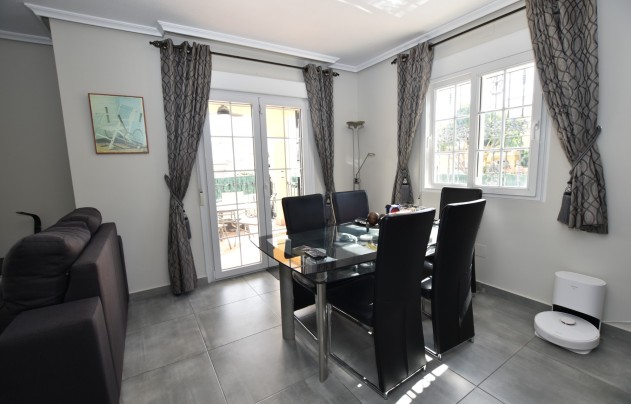 Reventa - Villa - Orihuela Costa - Los Dolses