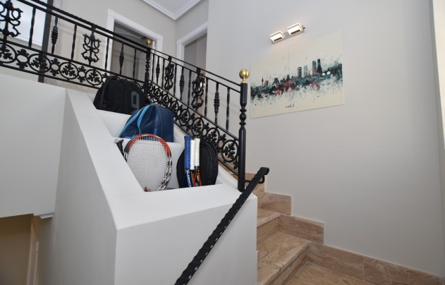 Reventa - Villa - Orihuela Costa - Los Dolses