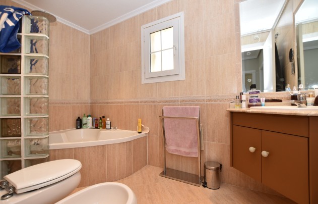 Reventa - Villa - Orihuela Costa - Los Dolses