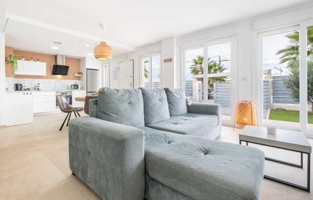 Reventa - House - Semi-Detached House - Orihuela - Vistabella