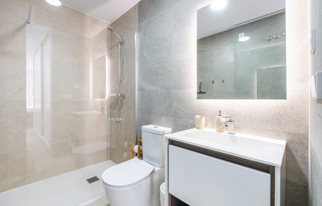 Reventa - House - Semi-Detached House - Orihuela - Vistabella