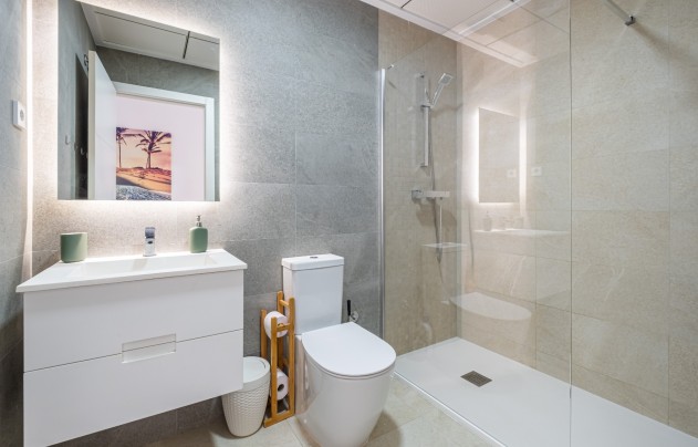 Reventa - House - Semi-Detached House - Orihuela - Vistabella