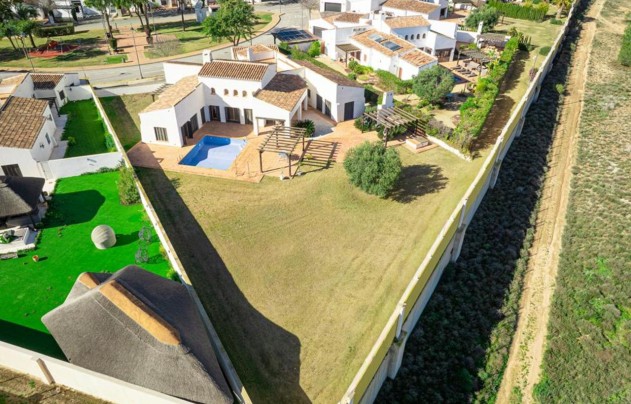 Resale - Villa - El Valle Golf Resort
