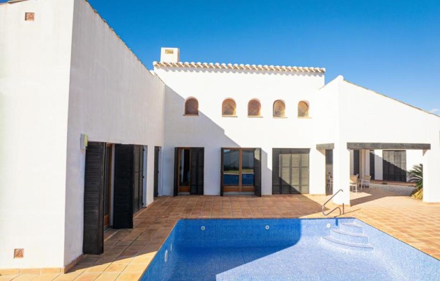 Resale - Villa - El Valle Golf Resort