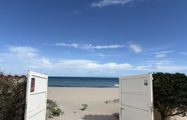 Resale - Villa - La Manga del Mar Menor - Mar Menor