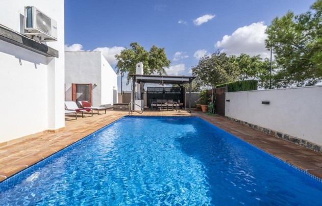 Resale - Villa - El Valle Golf Resort