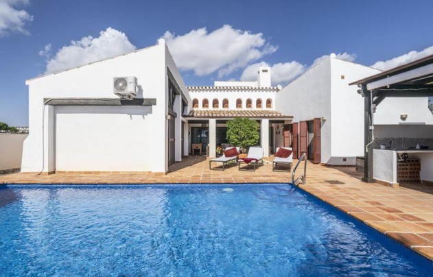 Resale - Villa - El Valle Golf Resort