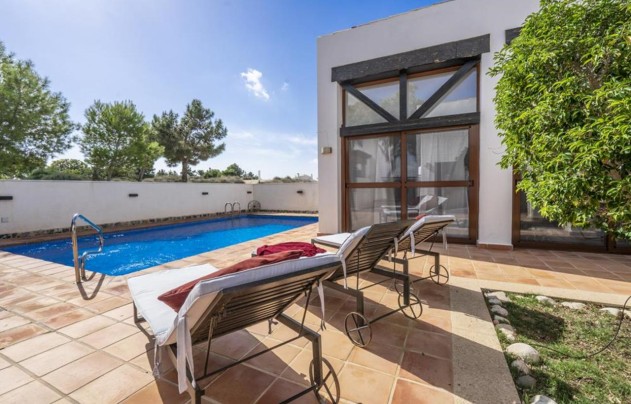 Resale - Villa - El Valle Golf Resort