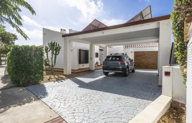 Resale - Villa - El Valle Golf Resort