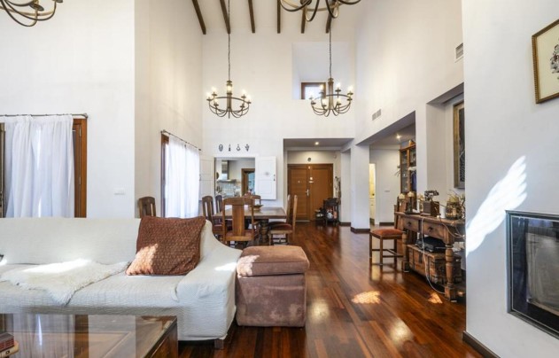 Resale - Villa - El Valle Golf Resort