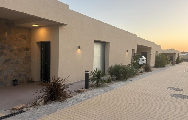 Herverkoop - Villa - Altaona Golf and Country Village