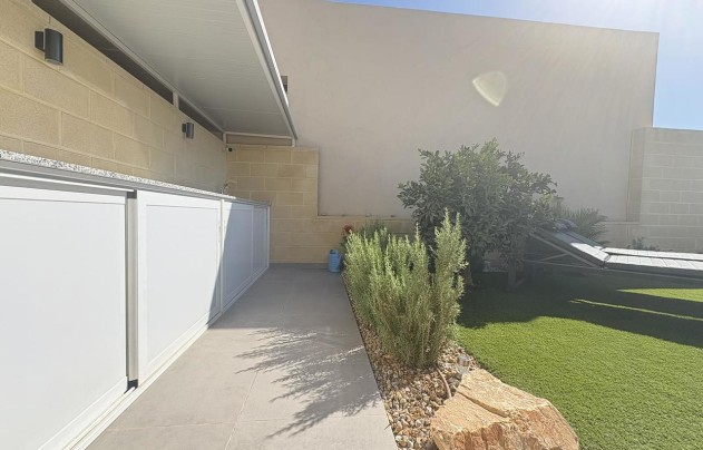 Herverkoop - Villa - Altaona Golf and Country Village