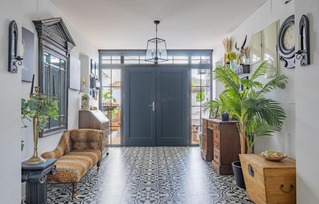 Reventa - Villa - El Valle Golf Resort