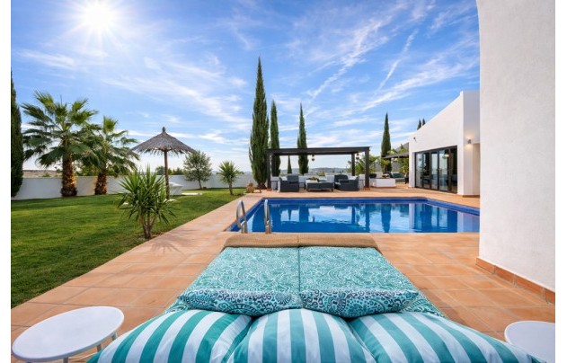 Reventa - Villa - El Valle Golf Resort