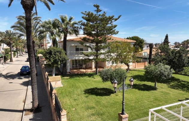 Reventa - Villa - Cabo Roig
