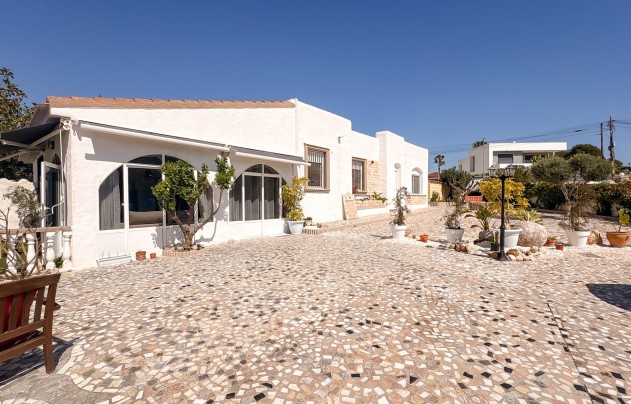 Reventa - Villa - Ciudad Quesada