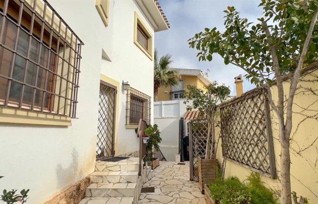Herverkoop - Villa - Dehesa de Campoamor - Dehesa de campoamor