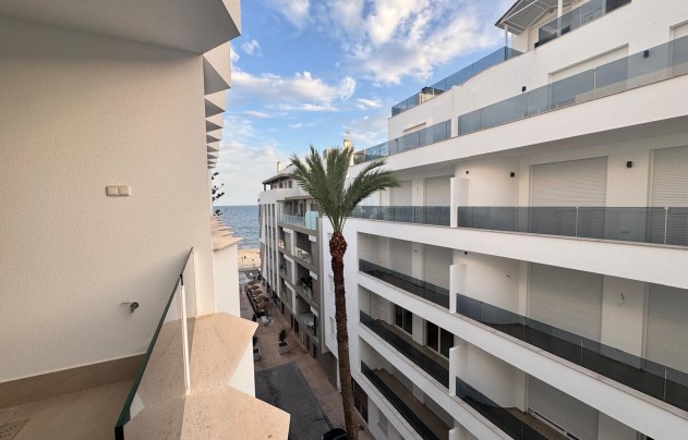 Resale - Apartment - Torrevieja - Los Locos