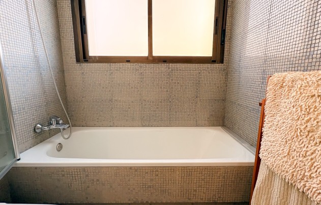 Reventa - Villa - Guardamar del Segura