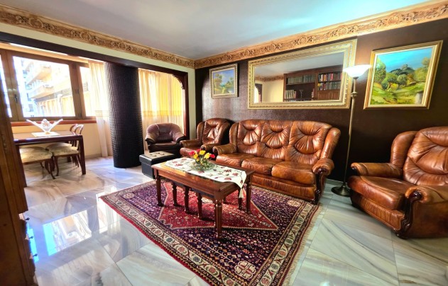 Revente - Apartment - Alicante - Centro