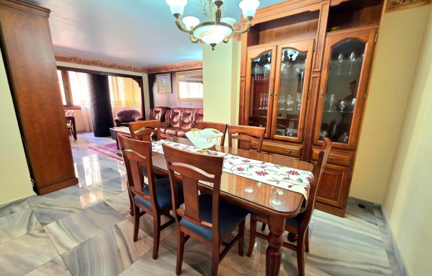 Revente - Apartment - Alicante - Centro