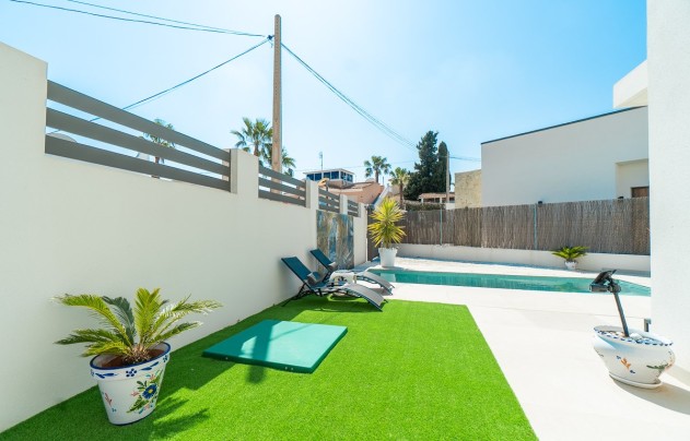 Revente - Villa - Orihuela Costa - Villamartin Golf