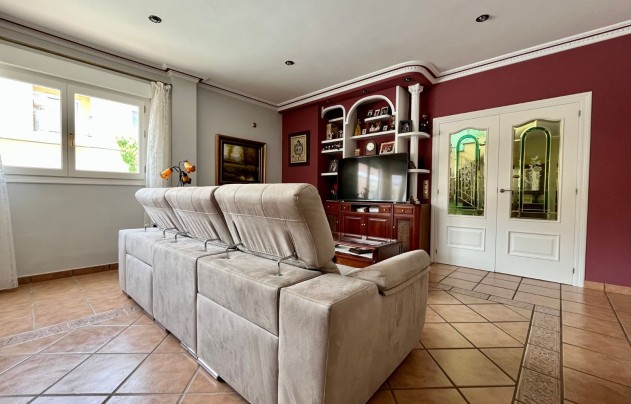 Reventa - Casa - Sax