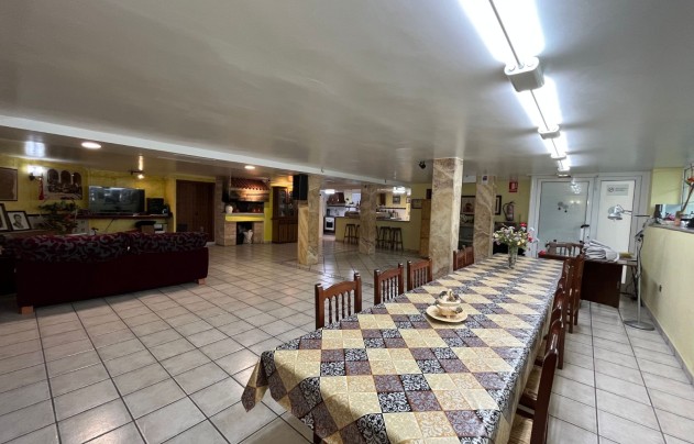 Reventa - Casa - Sax