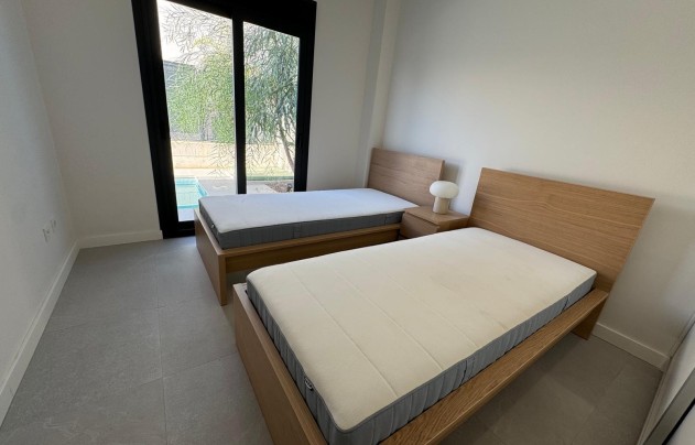 Resale - Villa - San Fulgencio