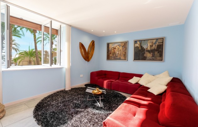 Resale - Apartment - Alicante - Center