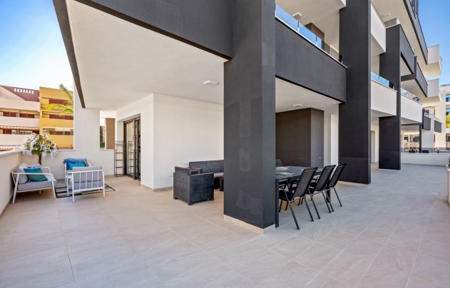 Resale - Apartment - Orihuela Costa - Playa Flamenca