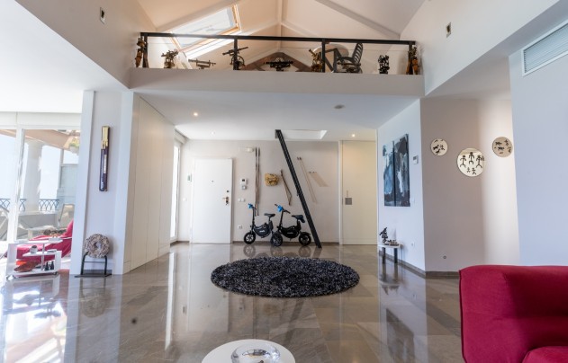 Revente - Apartment - Alicante - Center