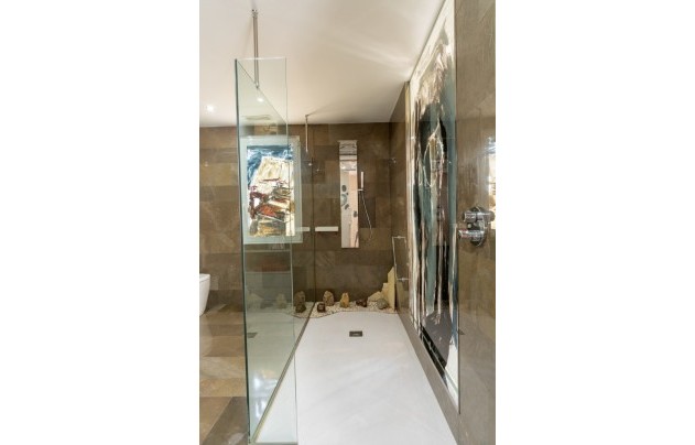 Revente - Apartment - Alicante - Center