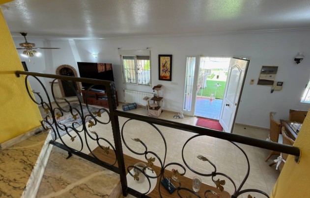 Reventa - Villa - Catral